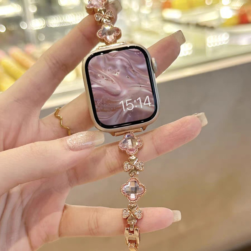 Kovový remienok pre Apple Watch s dizajnom štvorlístka a diamantovými detailmi, značky Burei, kompatibilný s Apple Watch Ultra/SE/Series 1–10