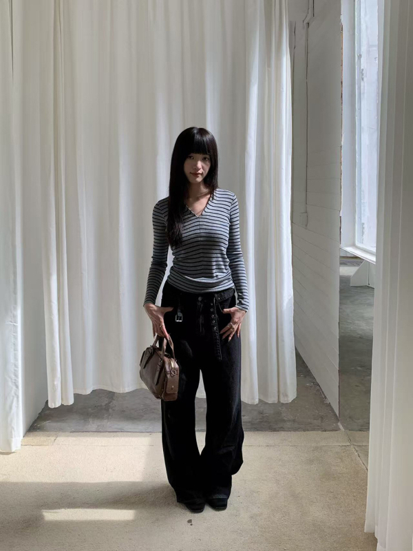 Pulover tricotat pentru femei, decolteu în V, mâneci lungi, croială Slim, stil coreean, 70-80% poliester