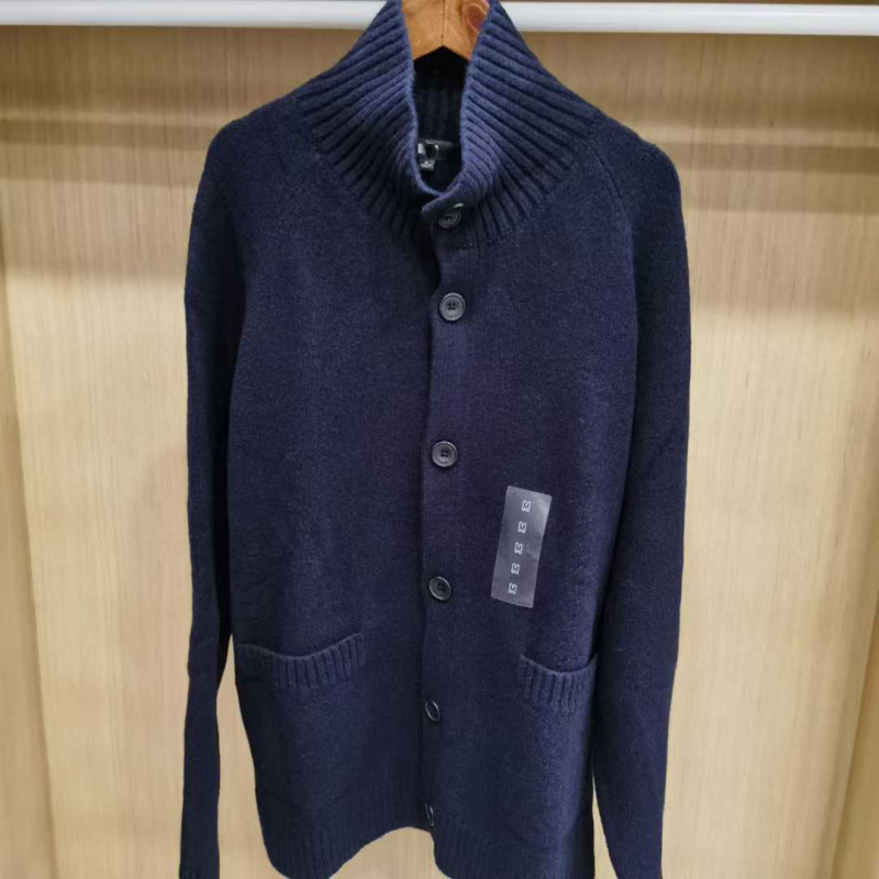 Cardigan tricotat – guler rotund, mâneci lungi, croială liberă, amestec acrilic-poliester, toamna 2025