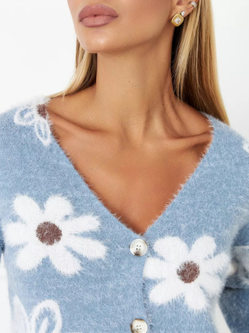 Cardigan-pulover cu jacquard floral, amestec acrilic-poliester, decolteu în V, mâneci lungi, croială lejeră