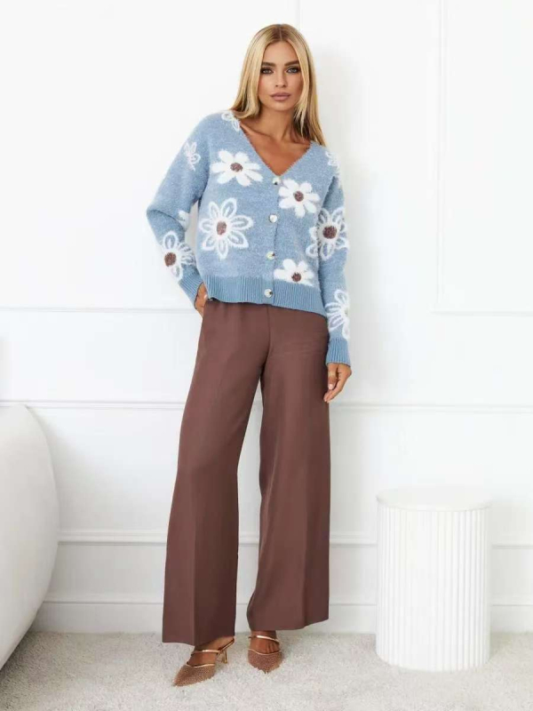 Cardigan-pulover cu jacquard floral, amestec acrilic-poliester, decolteu în V, mâneci lungi, croială lejeră