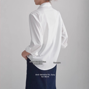 Sieviešu garās piedurknes krekliņš no kokvilnas-līna maisījuma, vienkrāsains, polo apkakle, taisa griezuma, pogu priekšējais aizdare, garums 50–65 cm