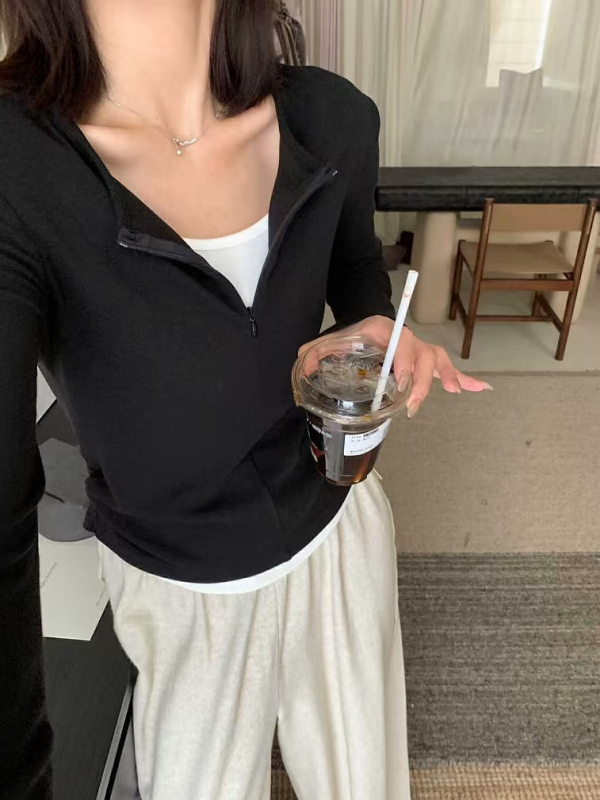 Tricou de bază cu mânecă lungă, model color-block, design colaj, croială slim-fit, amestec din bumbac-poliester cu cașmir, lungime normală 50–65 cm