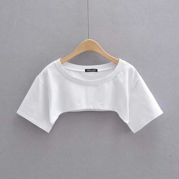 Tricou din bumbac, mâneci scurte, croială lejeră, guler rotund, stil urban.