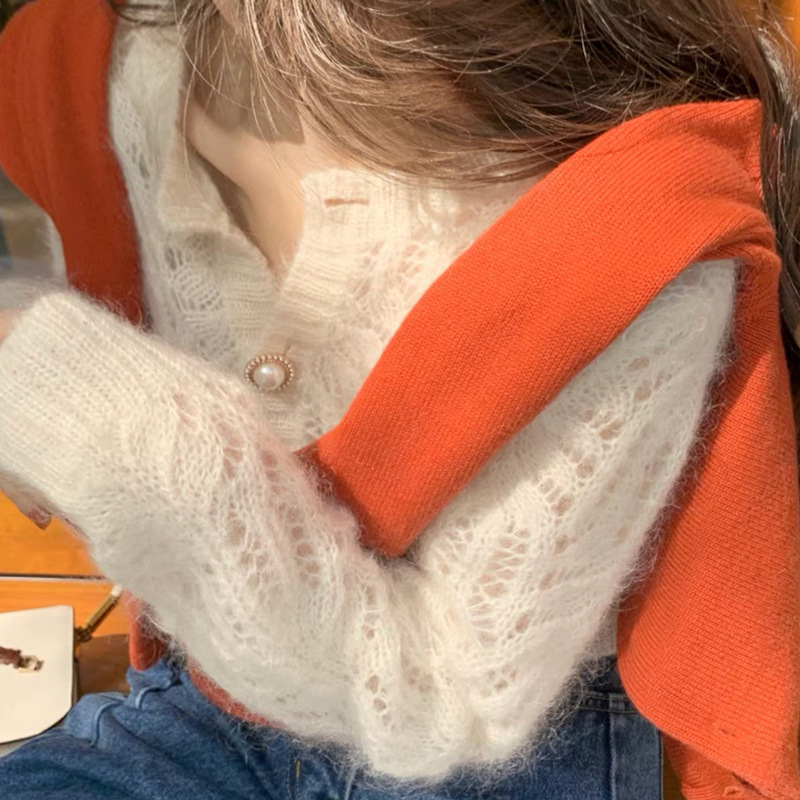 Mohair kardigan s kapuljom, polo ovratnik, dugi rukavi, slobodan kroj, mješavina mohair-spandeks