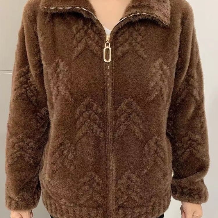 Дамско късо яке от Chenille имитация Mink Velvet, подплатено флисом, 3/4 ръкав, квадратна яка