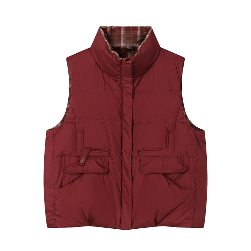 Ženski down vest, poliester tkanina, 76–80% bijelog patka downa, zatvarač sprijed, stojeći ovratnik, širok kroj