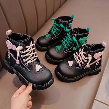 Vaikų Martin bateliai, dirbtinės odos viršus, gumos pada, šoninis užtrauktukas, atsparūs vandeniui ir šilti su dirbtinės vilnos įdėklu