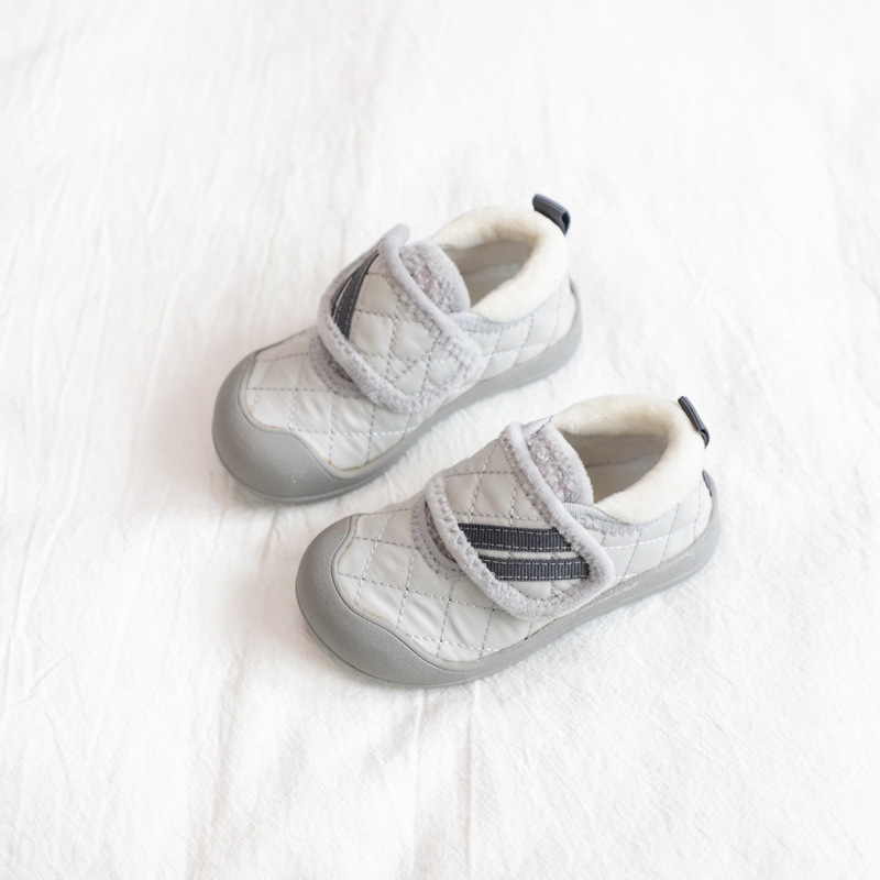 Dječje tenisice s Velcro kopčanjem, fleece podstava, Lycra gornji dio, gumeni potplat, zimski model, za uzrast 4-6 godina