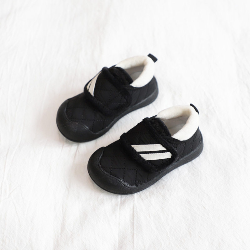 Dječje tenisice s Velcro kopčanjem, fleece podstava, Lycra gornji dio, gumeni potplat, zimski model, za uzrast 4-6 godina