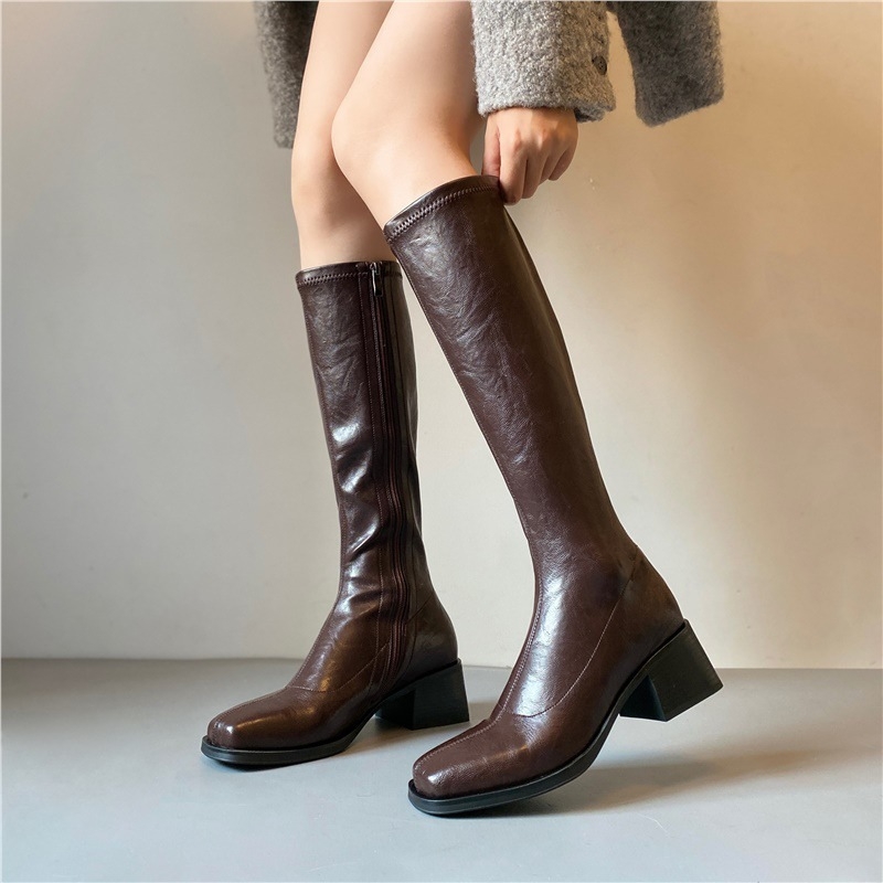 Ženske čizme do koljena u retro stilu, gornji materijal: super vlakna, bočni zatvarač, okrugli prst, debeli potpetica 6–8 cm, gumeni đon