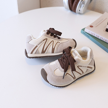 Laste talvesed tossud Velcroi sulgemisel, ülemine osa: pig split nahk, tall: kumm, 4–6-aastastele, 2025 talv