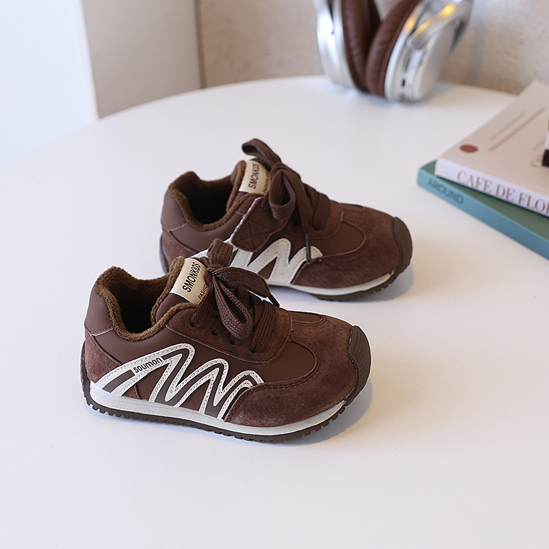 Laste talvesed tossud Velcroi sulgemisel, ülemine osa: pig split nahk, tall: kumm, 4–6-aastastele, 2025 talv