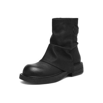 Női Martin csizma PU felsőrész, gumi talppal, középmagas szár, körkörös orr, négyszögletes sarok 3–5 cm