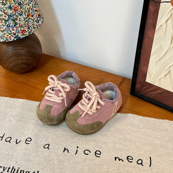 Vaikų sportbačiai, unisex, Velcro užsegimas, viršus iš kiaulės split odos, gumos padas, storinta konstrukcija