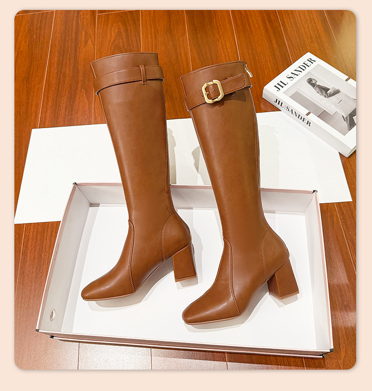 Dámske rytierovské čižmy s prackou, nadkolenné, okrúhla špička, hrubý podpätok 6-8 cm, zadný zips