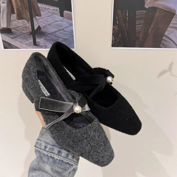 Topánky Mary Jane, štvorcový nos, semišový vrch, nízky podpätok, vnútorná výstelka z umelej kožušiny, slip-on zapínanie