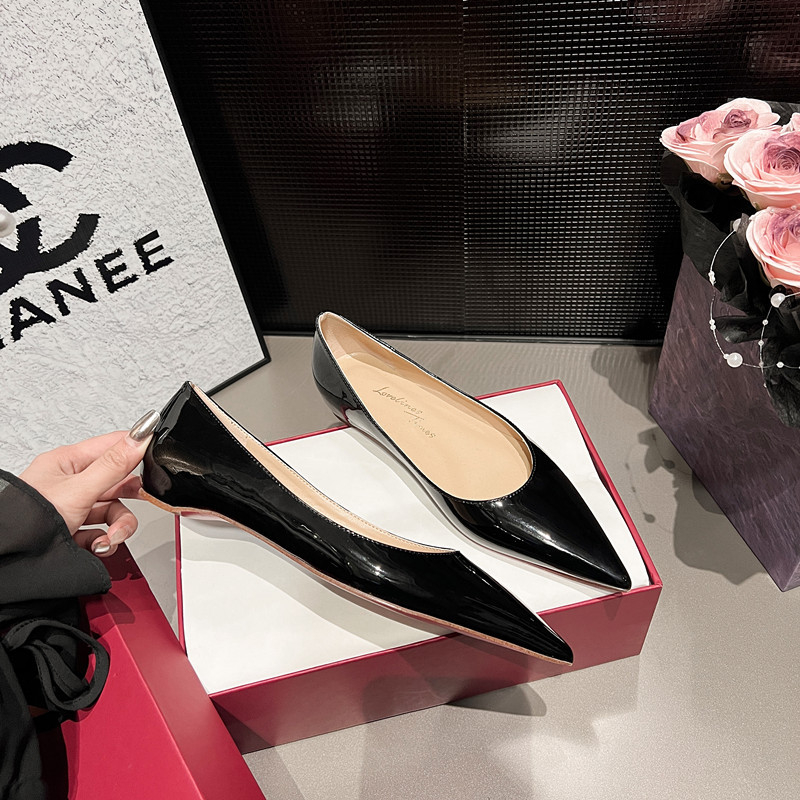 Γυναικείες επίπεδες με κρυφό ύψος 3 cm, μυτερός δάκτυλος, πάνω μέρος: υπερ ίνες, εσωτερικό: υπερ ίνες, σόλα: καουτσούκ, χαμηλό τακούνι