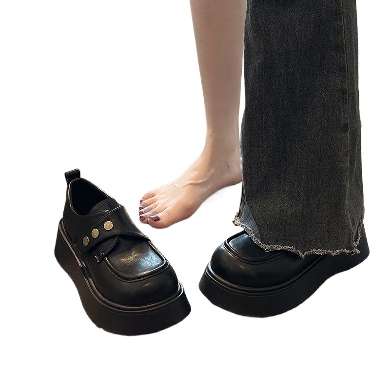 Női vastag talpú loaferek, brit stílus, kerek orr, PU felsőrész, 6-8 cm-es sarok