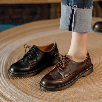 Ženske brit stil brogue kožne loaferice, okrugli vrh, vezanje, niski potplat, koža
