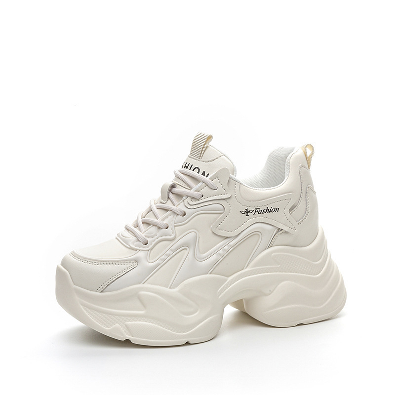 Γυναικεία καθημερινά παπούτσια τύπου dad sneakers με μαλακό δέρμα επάνω μέρος, mesh εσωτερικό, χαμηλός κορμός, πλατφόρμα 6–8 εκ, PU σόλα