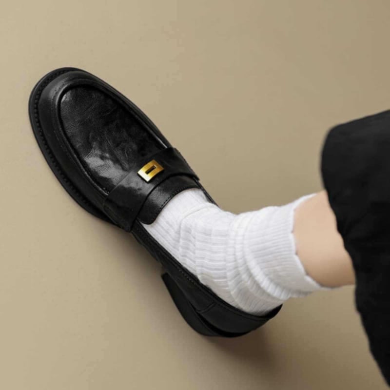 Ženske kožne loaferice s okruglim vrhom, slip-on, retro francusko-britanski stil, debeli pet, gumeni potplat