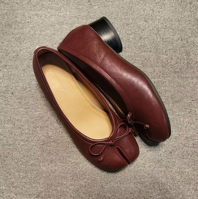 Női Mary Jane cipők — kerek orr, vastag sarok, sarokmagasság 3–6 cm, felső rész: szuper rost