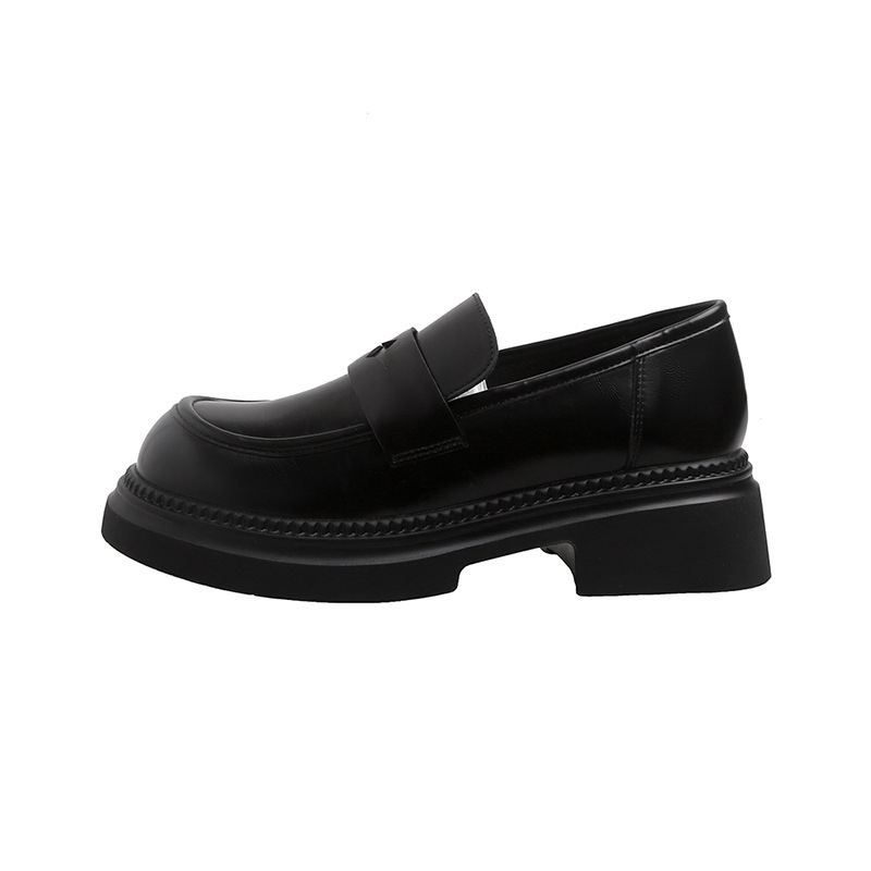 Dámske kožené loafers v britskom štýle, bez šnúrok, okrúhla špička, nízky horný lem, stredne vysoká päta 3–5 cm, horná vrstva druhej vrstvy kože, gumová podrážka
