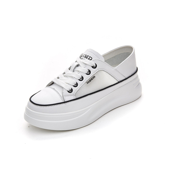 Pantofi sport cu platformă pentru femei, cu partea superioară din plasă, închidere cu șiret frontal, talpă din poliuretan, înălțime platformă 3–5 cm, respirabili