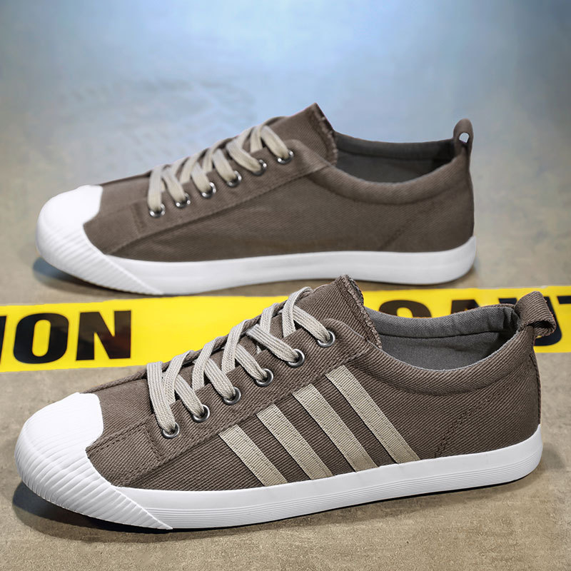 Pantofi sport casual pentru bărbați, cu partea superioară din microfibră, talpă din cauciuc, profil redus, închidere fără șireturi, talpă injectată — lansare primăvara 2025