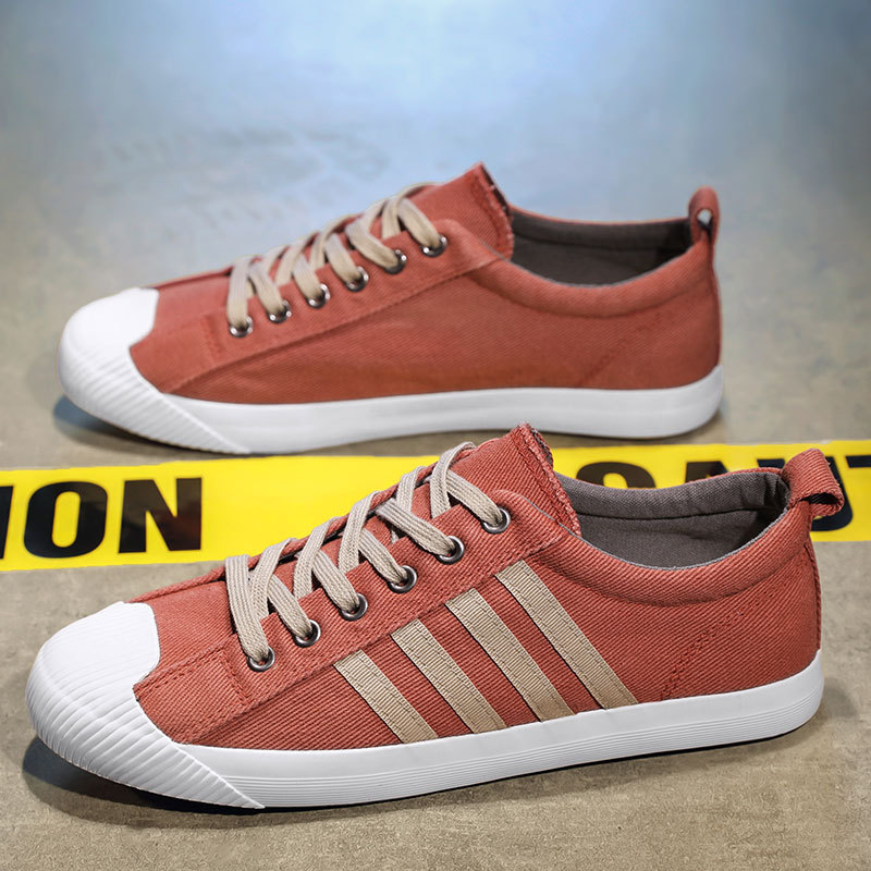 Pantofi sport casual pentru bărbați, cu partea superioară din microfibră, talpă din cauciuc, profil redus, închidere fără șireturi, talpă injectată — lansare primăvara 2025