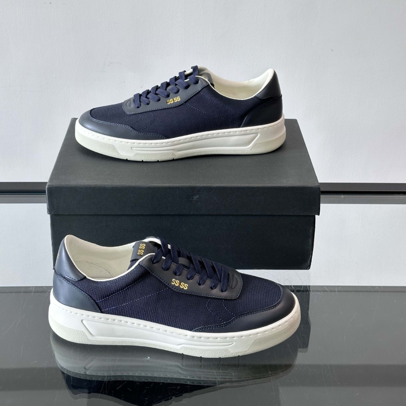 Vīriešu ādas sneakers - elpojoši, apaļš purns, ar šņorēm, zemas profils, gumijas zole, iekšējā zole no jēra ādas