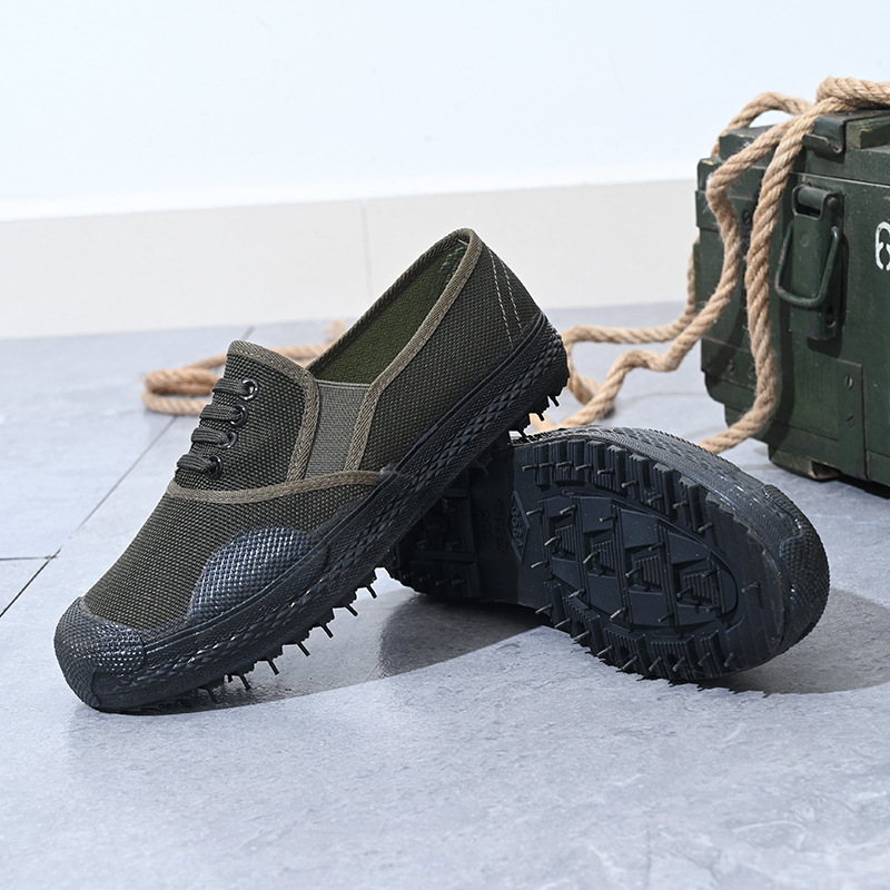 Pantofi Slip-On din pânză, cu talpă din cauciuc – model camuflaj, respirabili, anti-derapare, rezistenți la uzură