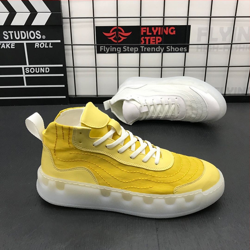 Augstas sneaker stilā ar auduma augšdaļu, gumijas zole, šņorējamas, unisex