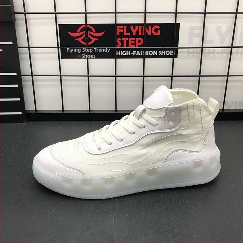 Augstas sneaker stilā ar auduma augšdaļu, gumijas zole, šņorējamas, unisex