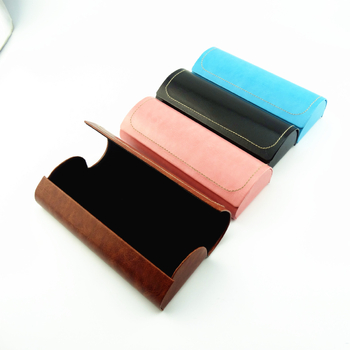 Nagykereskedelmi kézzel készített szemüvegtokok diákoknak és gyerekeknek, friss és stílusos dizájnnal, bőrből. Az üzlet neve/logója testreszabható.