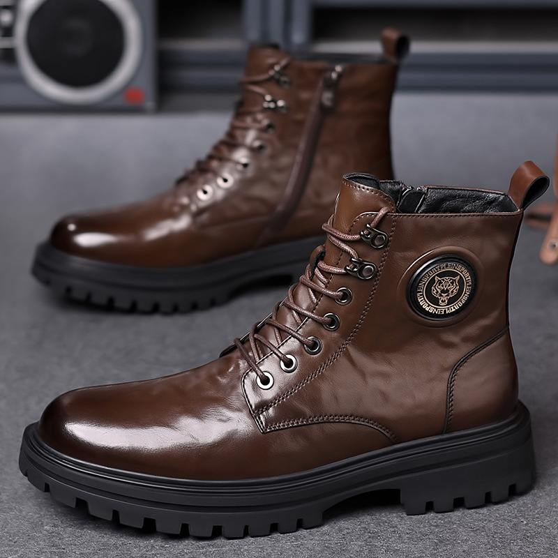 Pánske topánky Martin, vintage štýl, vrchná časť z plátna, gumová podrážka, výška opätku 3–5 cm, okrúhla špička