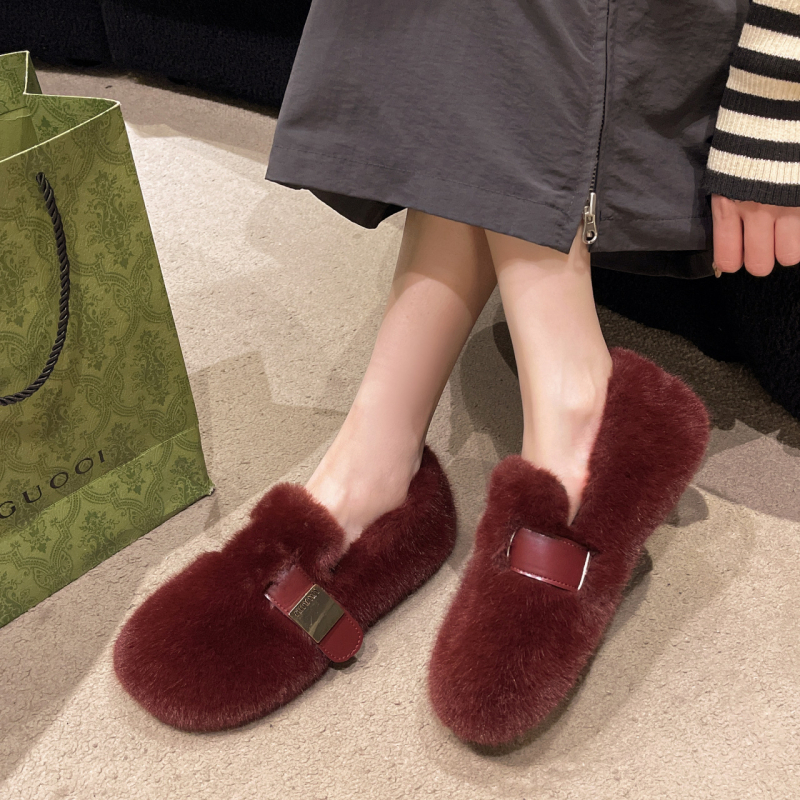 Női Mary Jane cipő szőrmés béléssel, PU felsőrésszel, műszőrös belsővel, gumitalppal, kerek orr, középmagas szár, 2025 őszi-téli kiadás