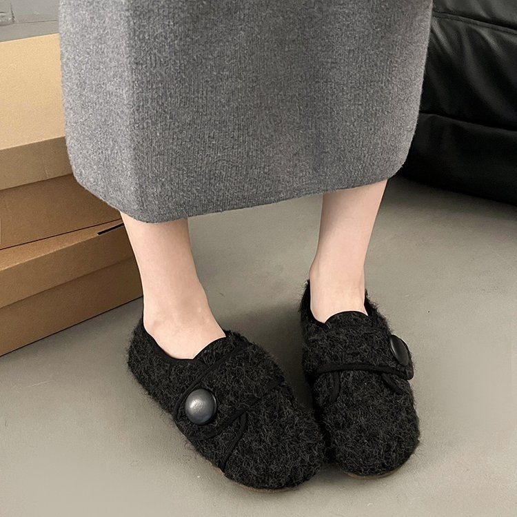 Dámske zimné loafers s umelou kožušinkou – PU vrchná časť, gumová podrážka, guľatý nos, nízky členok, stielka z umelej kožušiny
