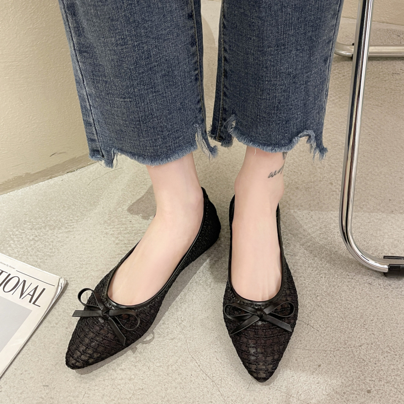 Ženski plosnati loafer s platnom gornjim dijelom, prozračna unutrašnjost, gumena potplat, slip-on