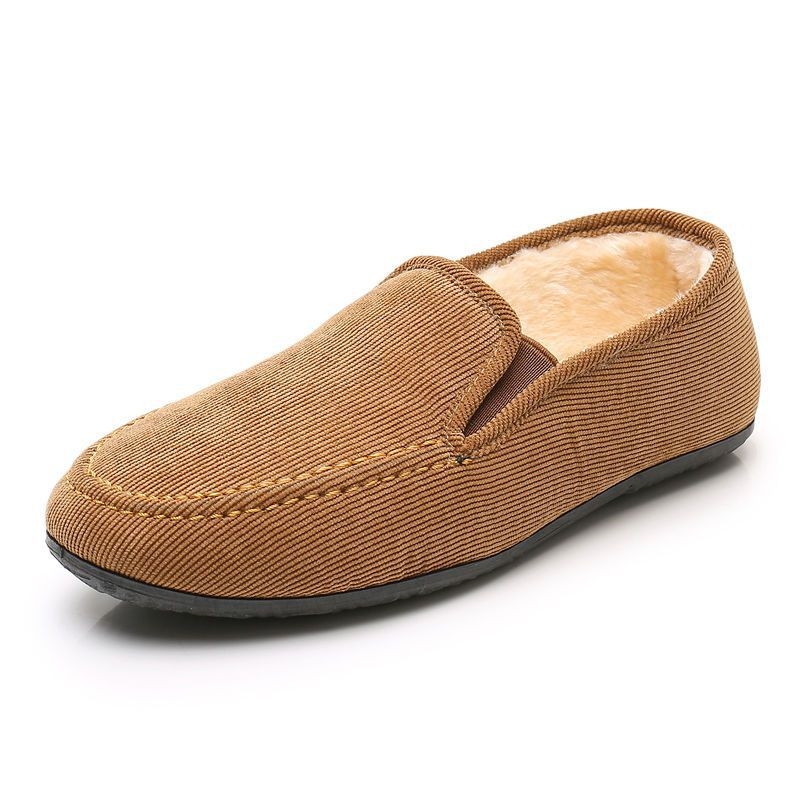 Pánske zimné slip-on mokasíny s fleecovou podšívkou, vrchný materiál bavlna, špičatý nos, gumová podrážka