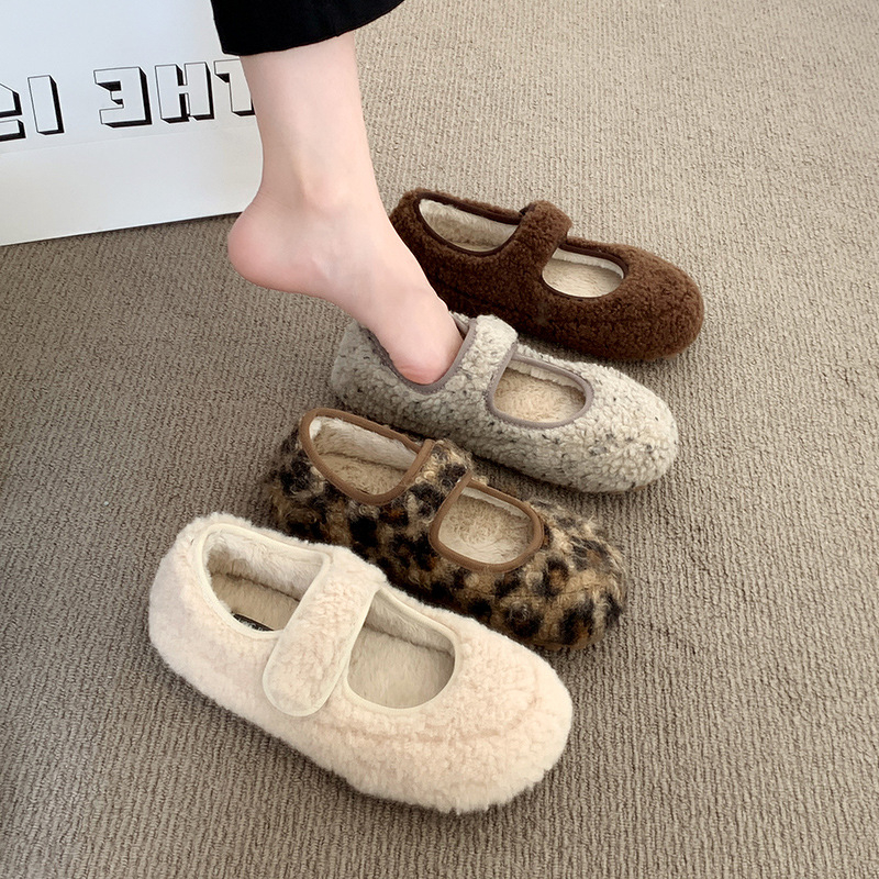 Ženske velur cipele s leopard uzorkom, unutarnja podstava od umjetnog pliša, zatvaranje Velcro, gumeni potplat