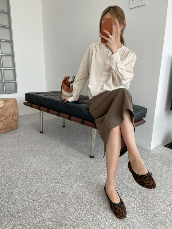 Lamode klasikiniai moterų plokščių batų su kaspinu, PU viršus, apvali nosis, žemas kulnas, vulkanizuota padas