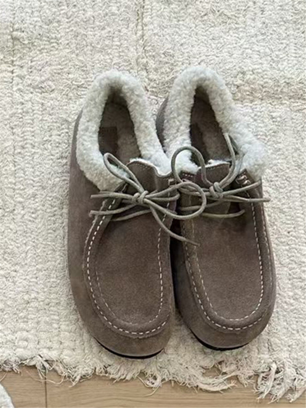 Ženske kožne loaferice s plišanim podstavom, vezanje, gumeni potplat, peta 3-5 cm