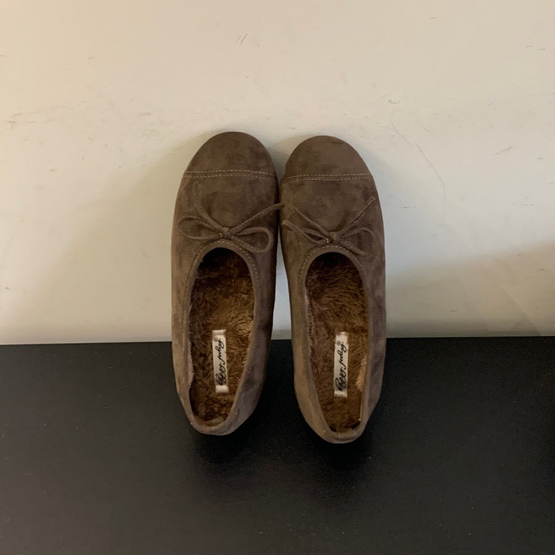 Moterų velūro balerinos su apvaliu priekiniu, žemas kulnas, vidinis dirbtinio trumpų pūkų įdėklas