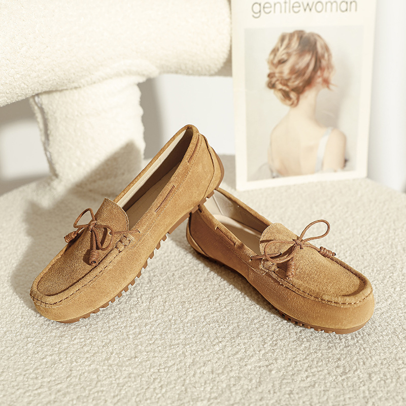 Női Bean Shoes, valódi disznó bőrből készült felsőrész, légáteresztő bélés, gumírozott csúszásmentes talp, slip-on, alacsony sarok 1–3 cm