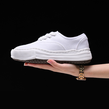 Unisex auduma skeita kurpes ar šaha laukuma rakstu, apaļš purns, gumijas zole, šņorēšana