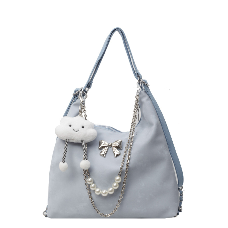 Női hátizsák – nagy kapacitású, szintetikus bőrből, PU bélés, cipzáras záródás, belső cipzáras zseb, laminált zseb, vízszintes négyzetes forma