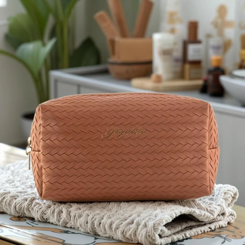 Козметична чанта за пътуване в градски стил, едноцветен дизайн, подплата от полиестер, цип