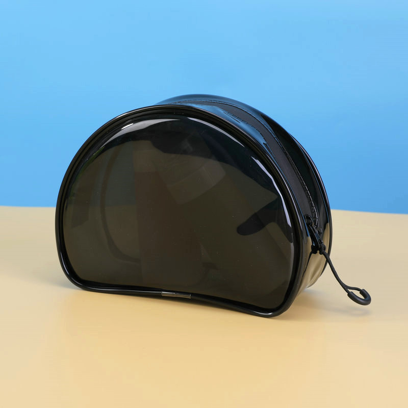 PVC sminktáska - kézben tartható forma, cipzár, műanyag anyag, utazáshoz kozmetikumok és higiéniai termékek tárolására